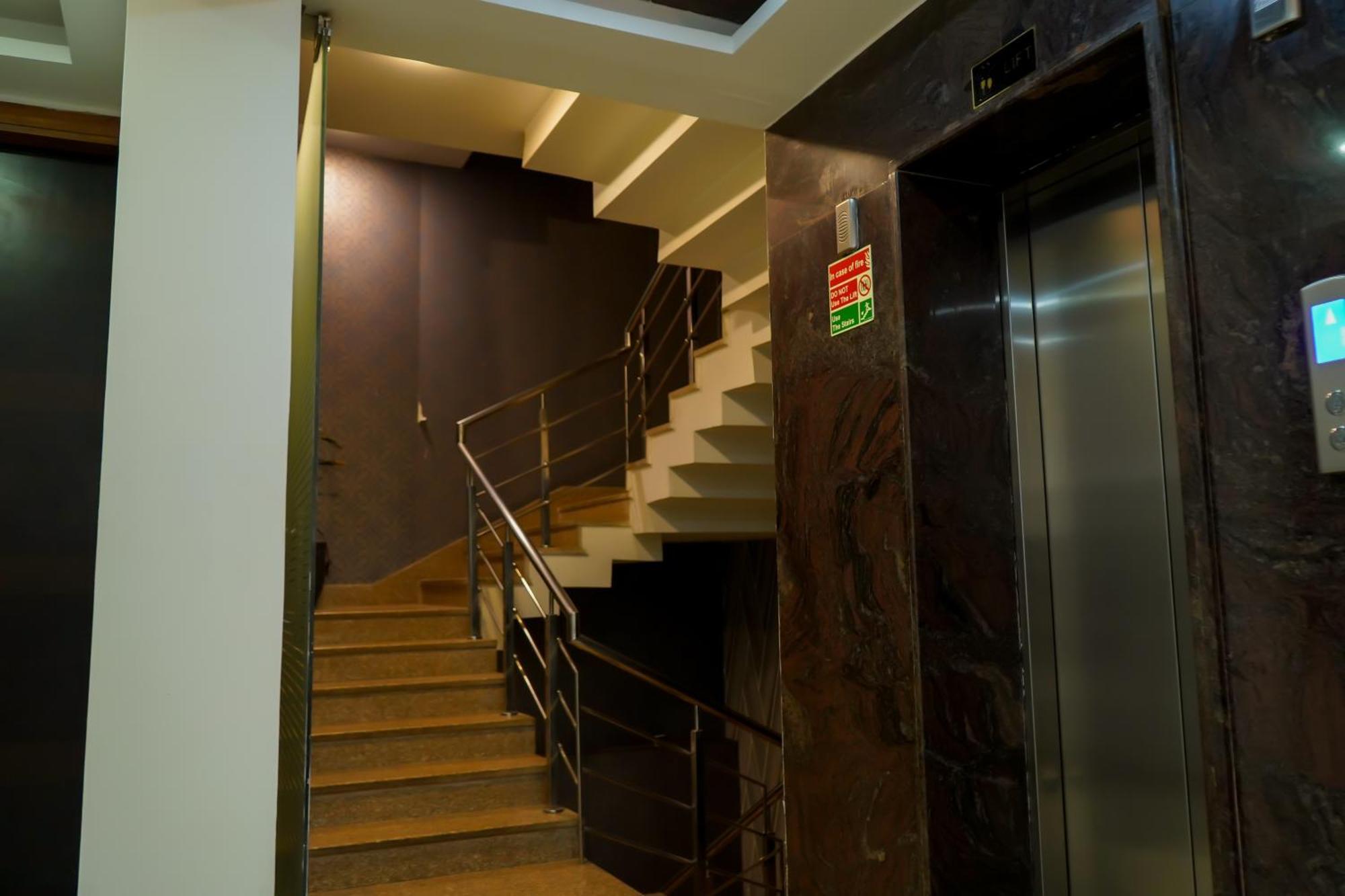 Hotel The Luxe 18 - Golf Course Road Gurgaon Zewnętrze zdjęcie