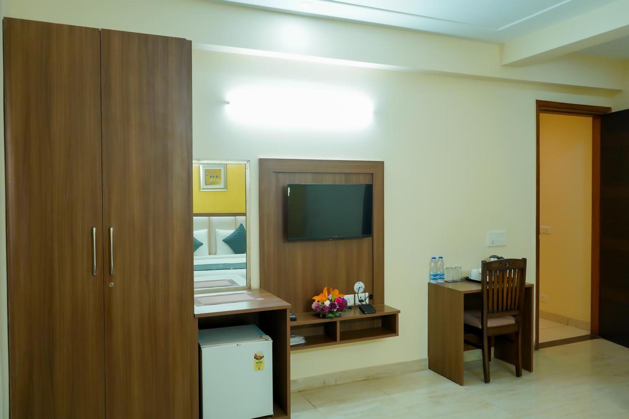 Hotel The Luxe 18 - Golf Course Road Gurgaon Zewnętrze zdjęcie