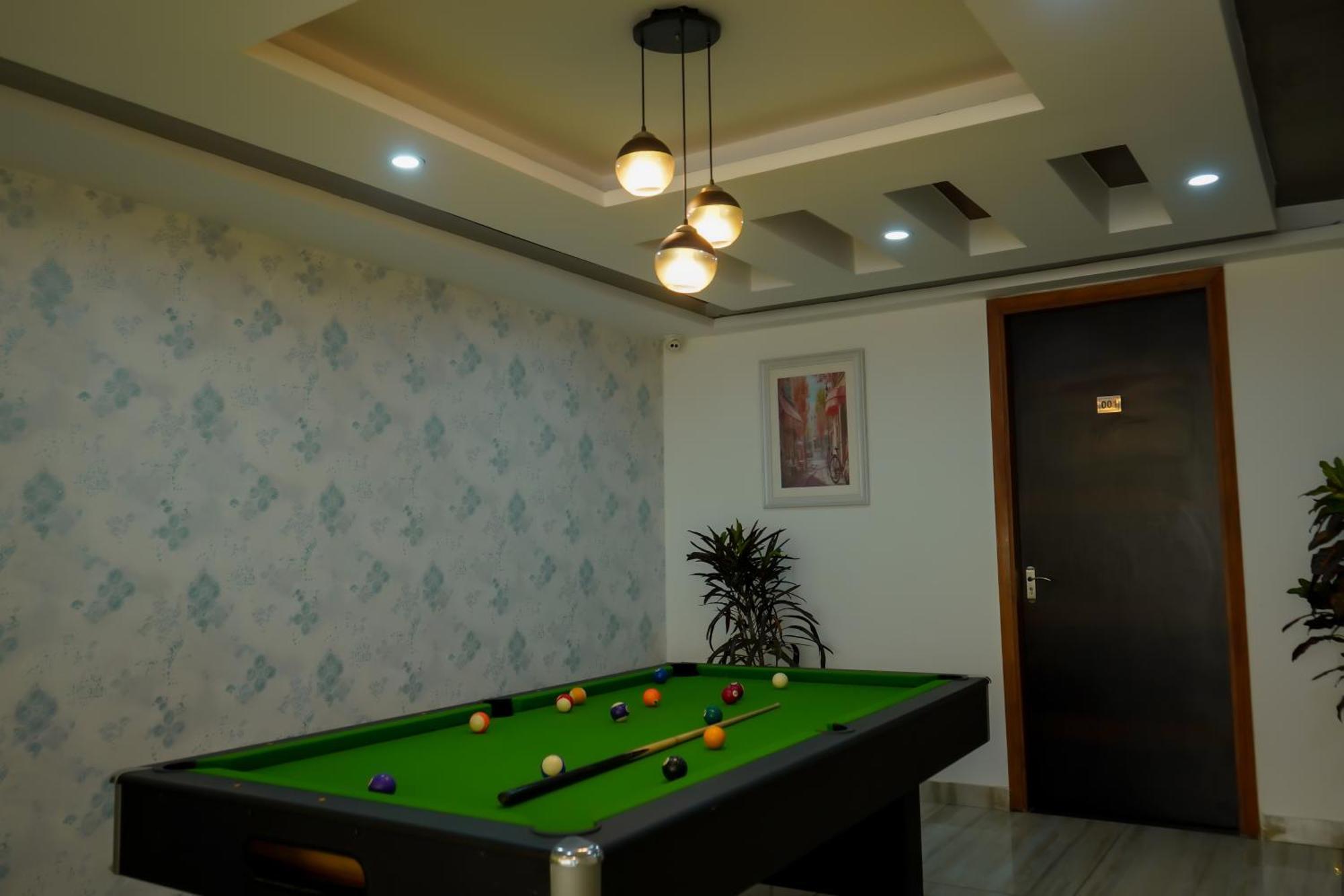 Hotel The Luxe 18 - Golf Course Road Gurgaon Zewnętrze zdjęcie